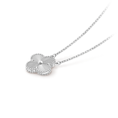 Pendentif Trèfle Précieux